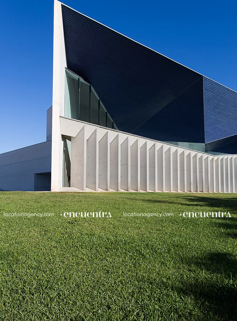 Geometric jj001-23web-001.JPG