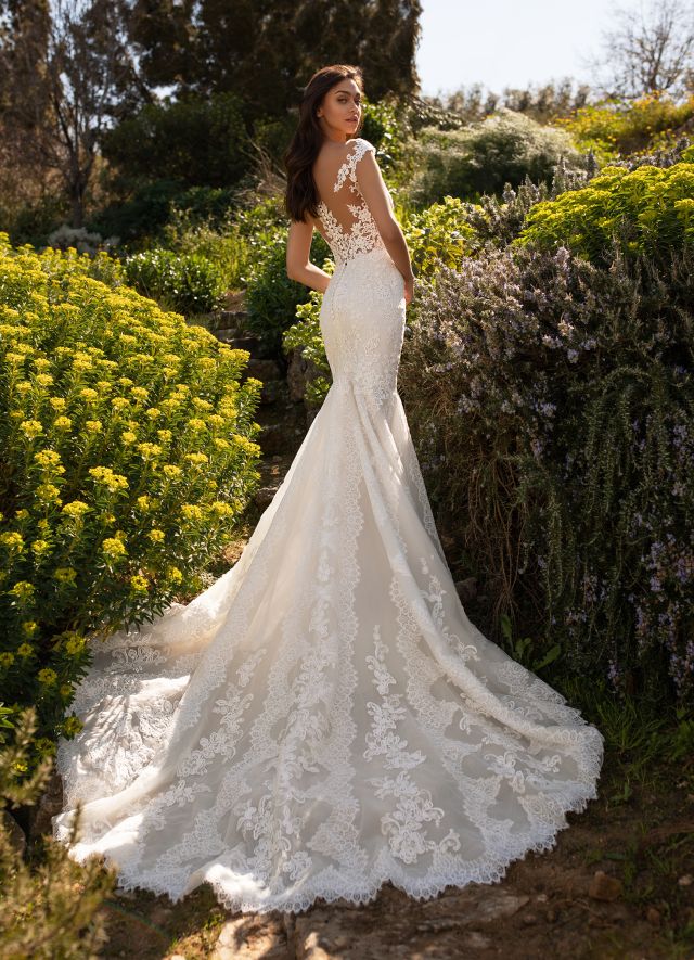  03-1495-sant-patrick-pronovias-2020-cruise-collection-mary-meiska.JPG  