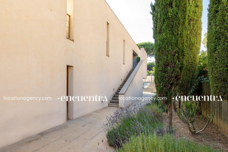 Seafront View 18-hf309z-25f-100-2.JPG