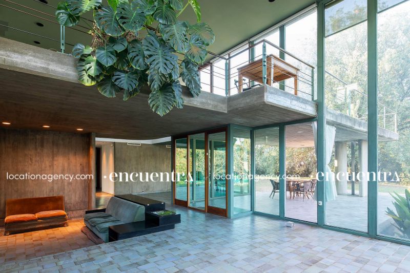 Glass concrete hd292z-23i-134.JPG