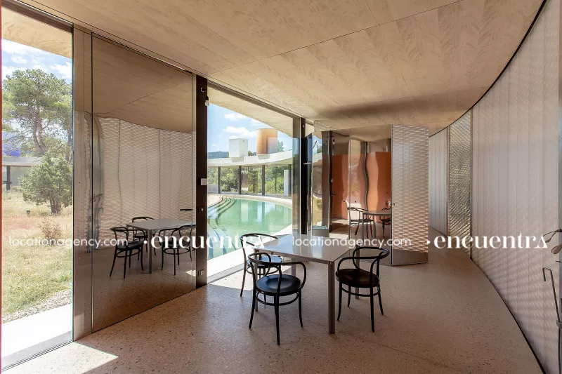Circled 011-hi002-house-without-limits-nature-view-circular-house-concrete-architecture-living-areas.JPG