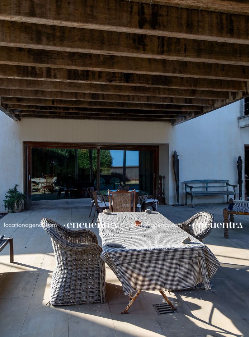 Seafront View 08-hf309z-25f-039-2.JPG