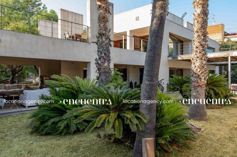 Seafront View 12-hf309z-25f-072-2.JPG