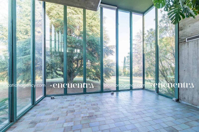 Glass concrete hd292z-23i-132.JPG