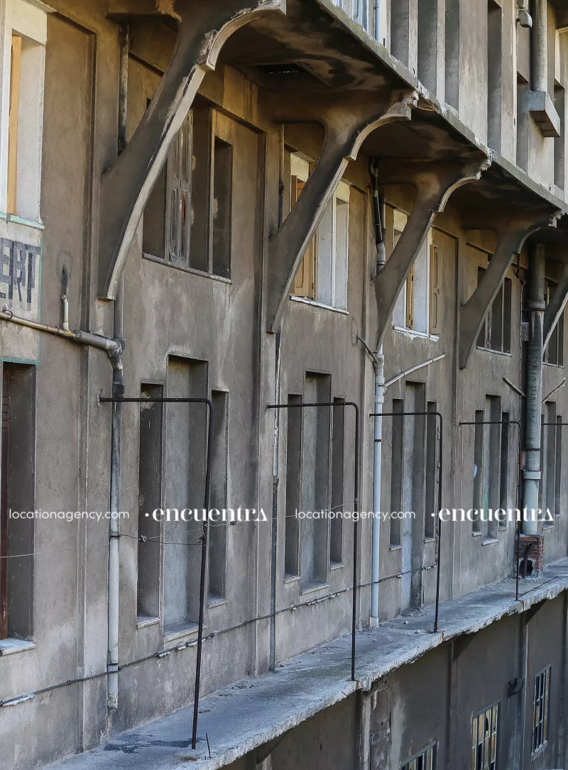 The Shiny Hotel 005-dt007-highlights-timeless-atemporal-vintage-retro-historical-monument-decadent.JPG