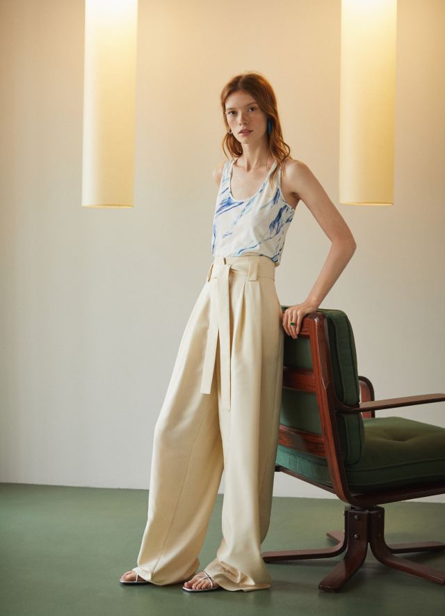  02-1453-punto-fa-new-now-woman-josefina-andre-s.JPG  