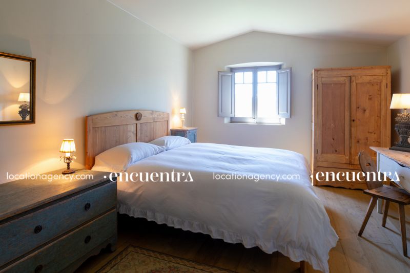 Water lillies 20-hf270z-24f-102-1.JPG