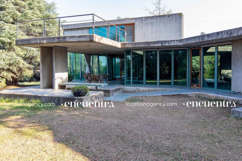 Glass concrete hd292z-23i-054.JPG