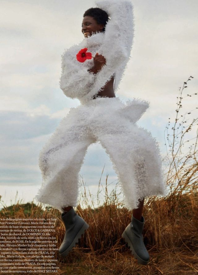  1-j2057-vogue-txema-yeste.JPG  