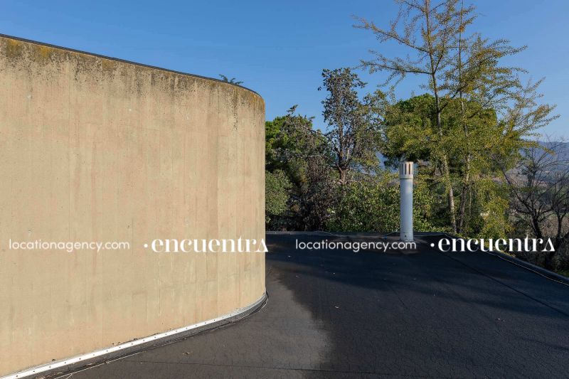 Glass concrete hd292z-23i-039.JPG