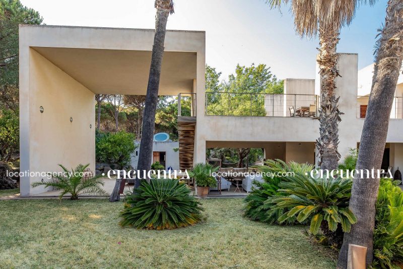 Seafront View 10-hf309z-25f-071-2.JPG