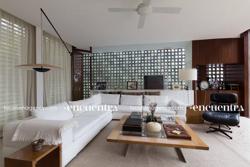 Private Beach House 016-hf047.JPG