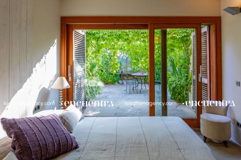 Seafront View 22-hf309z-25f-130-2.JPG