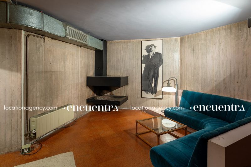 Glass concrete hd292z-23i-198.JPG