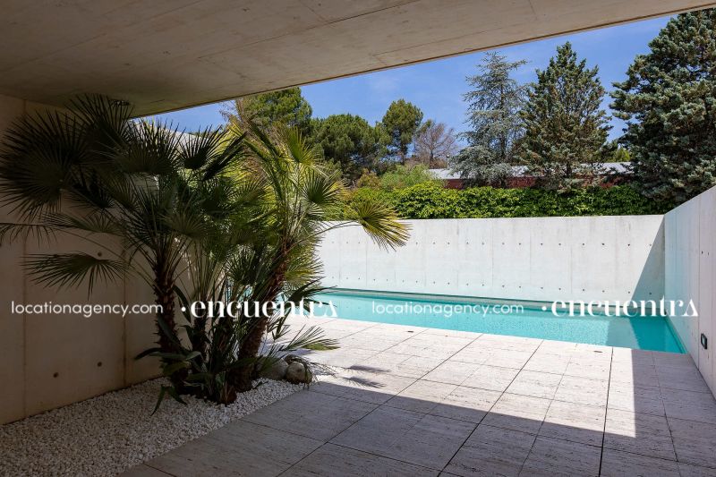 Vive House 08-he051z-25f.JPG