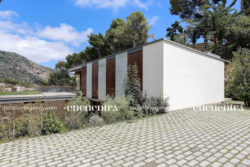 Private Beach House 009-hf047.JPG